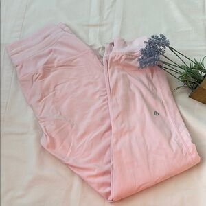 lululemon athletica strawberry milkshake dance studio pants, size 4
